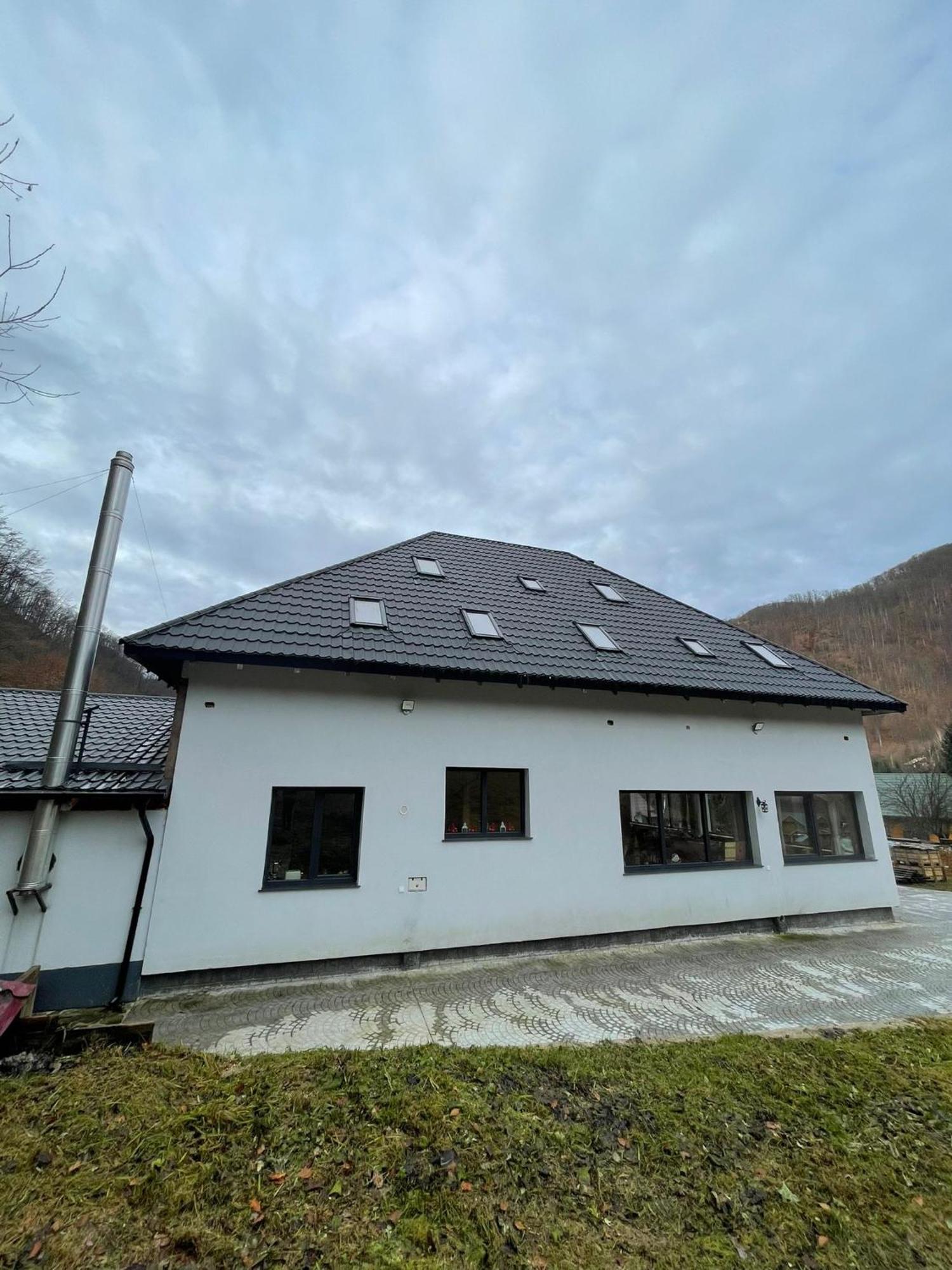 Casa Tudor パディシュ エクステリア 写真